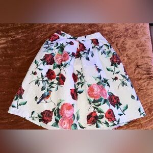 Forever 21 Floral Print Women's Skirt - small